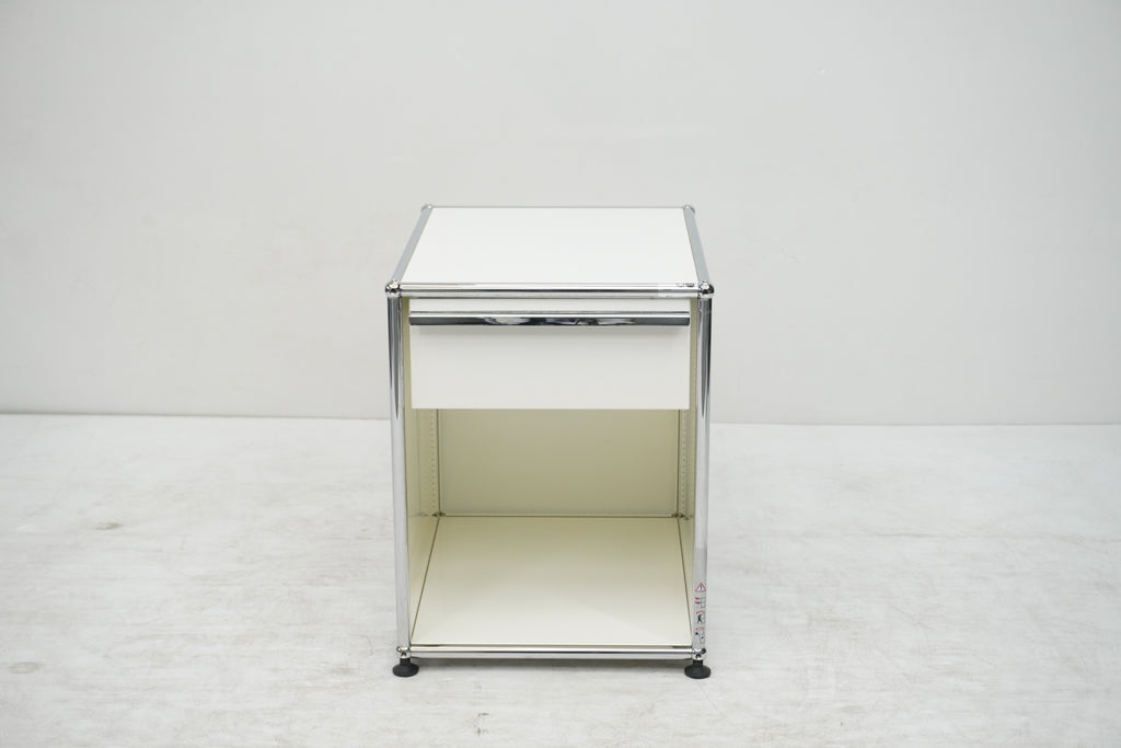 USM Haller Regal Nachttisch Korpus reinweiss