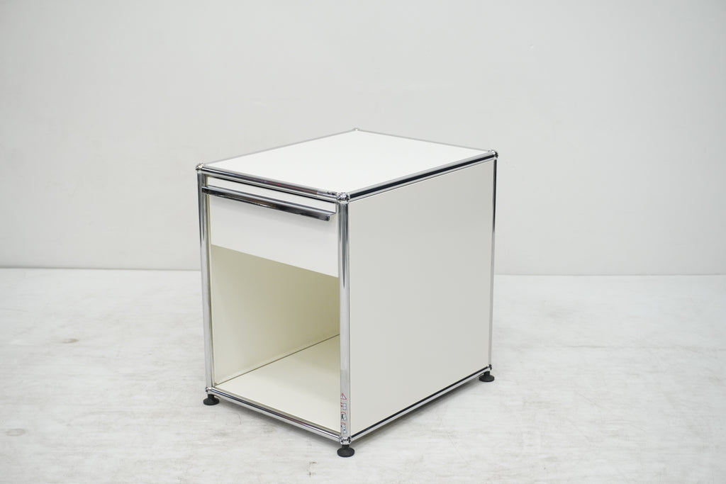 USM Haller Regal Nachttisch Korpus reinweiss