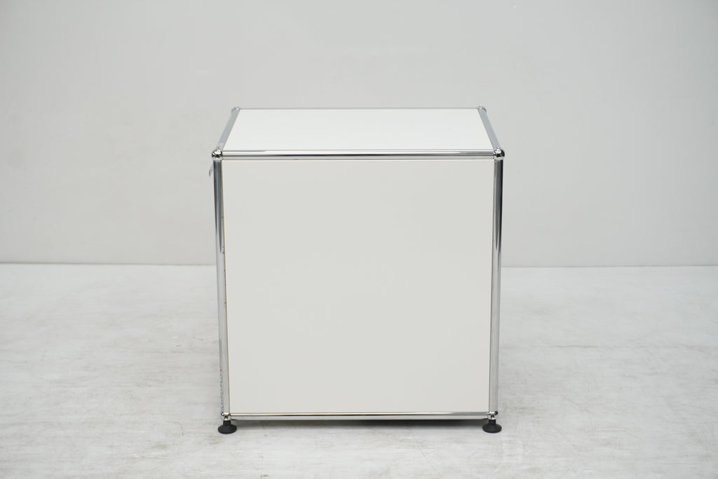 USM Haller Regal Nachttisch Korpus reinweiss