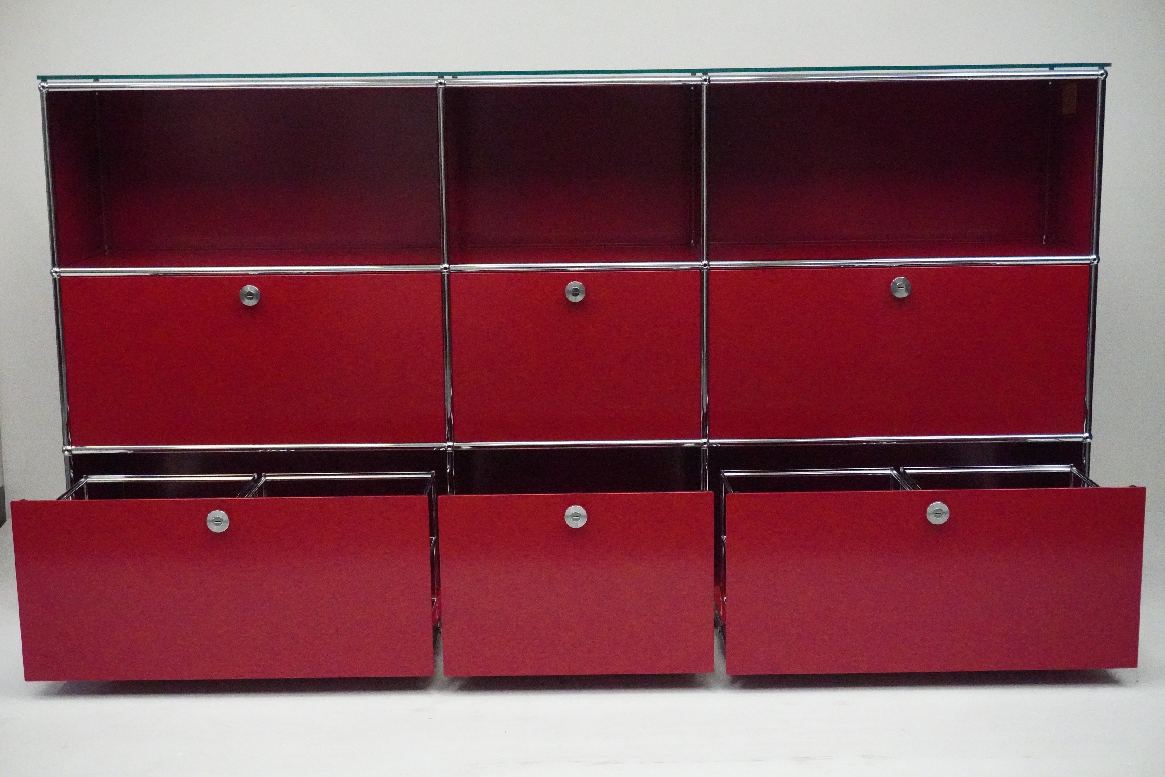 USM Haller Regal 3x3 rubinrot