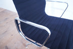 Vitra Eames Alu Chair EA107 Hopsak nero
