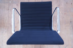 Vitra Eames Alu Chair EA117 Hopsak nero