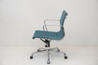 Vitra Eames Alu Chair EA117 Hopsak türkis/blau