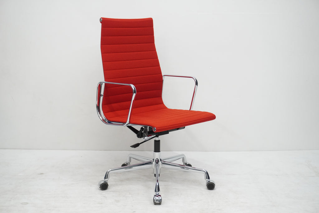 Vitra Eames Alu Chair EA119 Hopsak rot