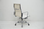 Vitra Eames Alu Chair EA119 Kunstleder weiss