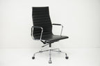 Vitra Eames Alu Chair EA119 mit hohem Rücken Leder nero