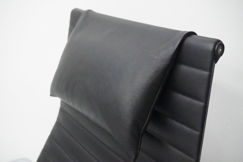 Vitra Eames Aluminium Chair Lounge EA124