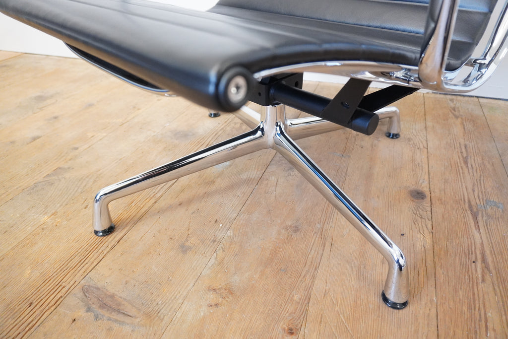 Vitra Eames Aluminium Chair Lounge EA124 & EA125 Leder schwarz