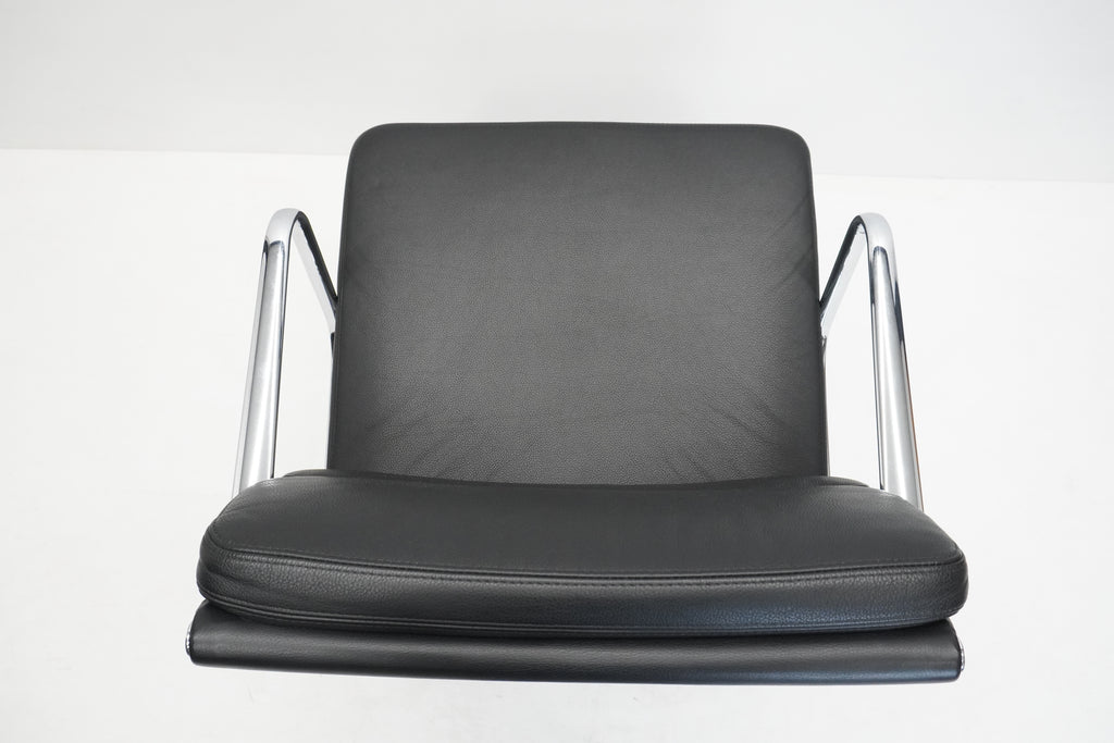 Vitra Eames Soft Pad EA208 Leder nero
