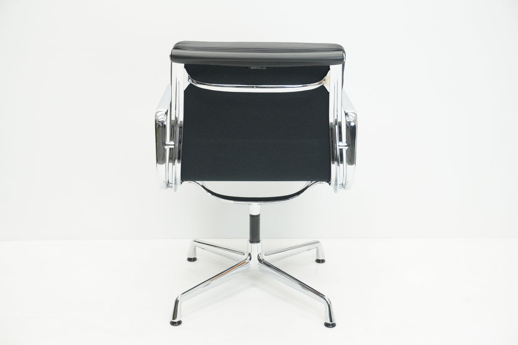 Vitra Eames Soft Pad EA208 Leder nero
