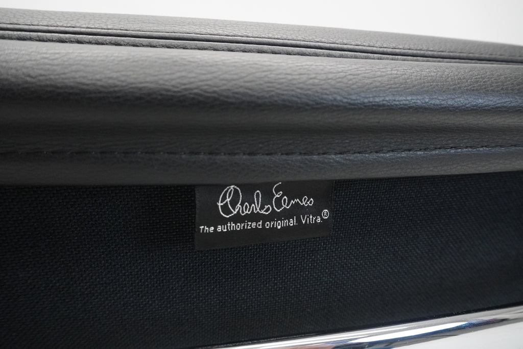 Vitra Eames Soft Pad EA208 Leder nero