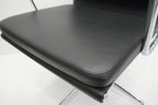 Vitra Eames Soft Pad EA208 Leder nero