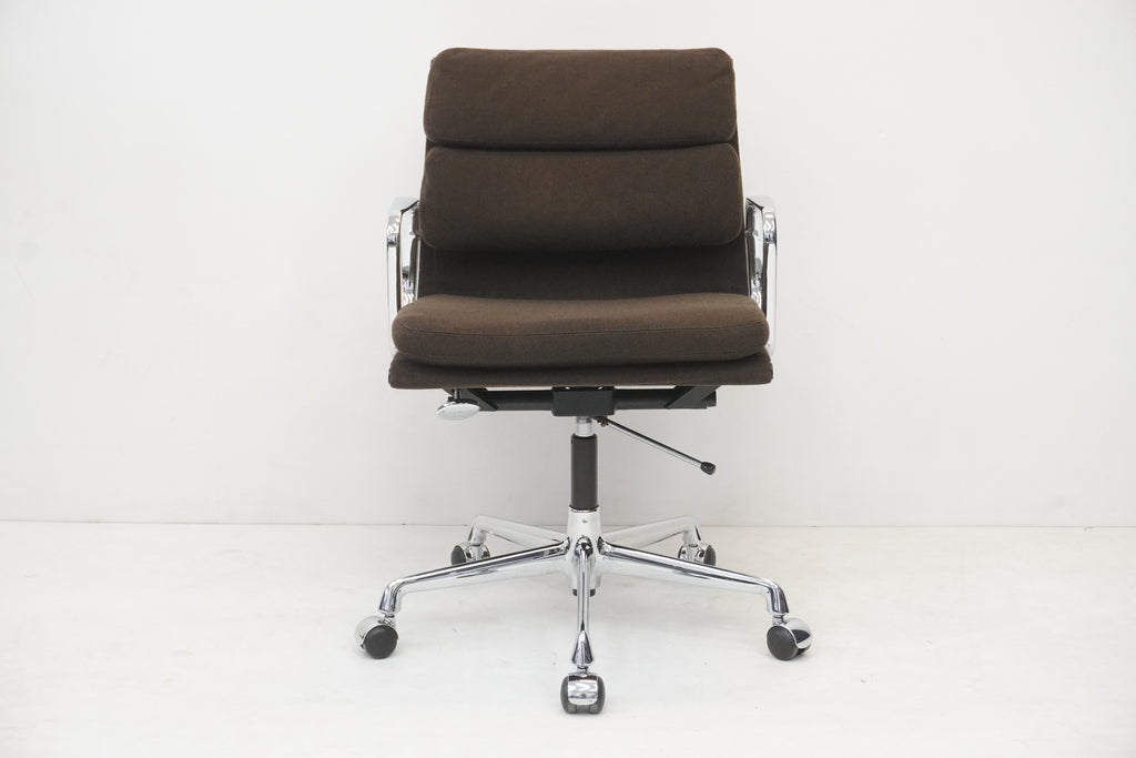 Vitra Eames Alu Chair EA217 Hopsak braun