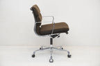 Vitra Eames Alu Chair EA217 Hopsak braun