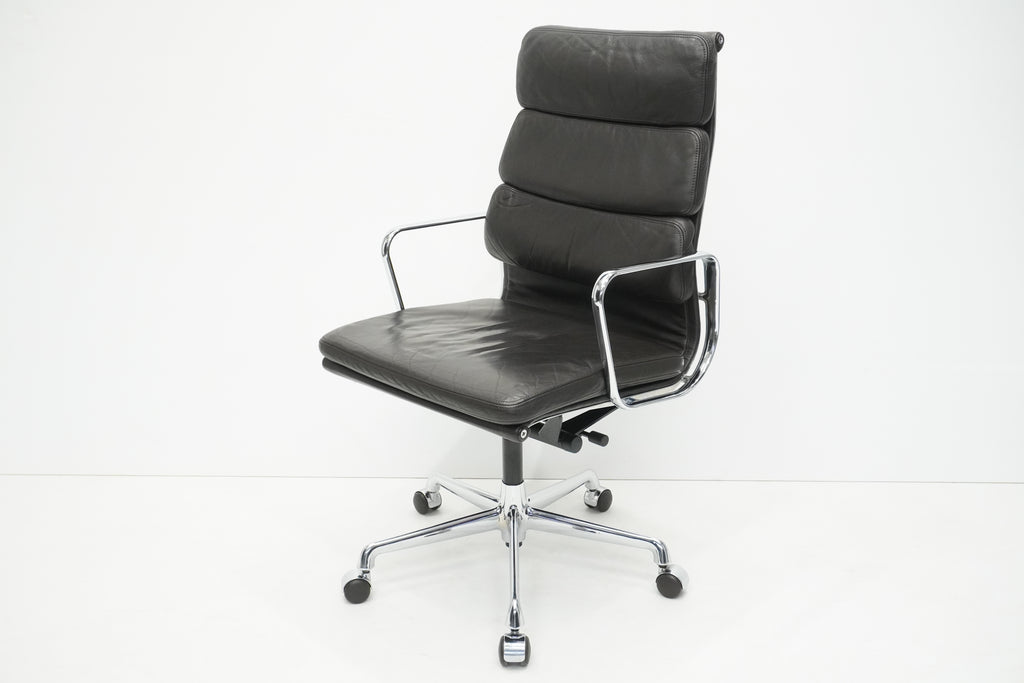Vitra Soft Pad EA219 Leder chocolate