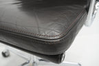Vitra Soft Pad EA219 Leder chocolate