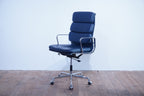 Vitra Eames Soft Pad EA219 Leder dunkelblau