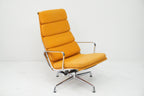 Vitra Eames Soft Pad Lounge Chair EA222 goldgelb