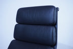 Vitra Eames Soft Pad Lounge Chair EA222 Leder nero