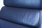 Vitra Eames Soft Pad Lounge Chair EA222 Leder nero
