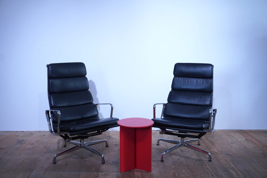 Vitra Eames Soft Pad Lounge Chair EA222 Leder nero