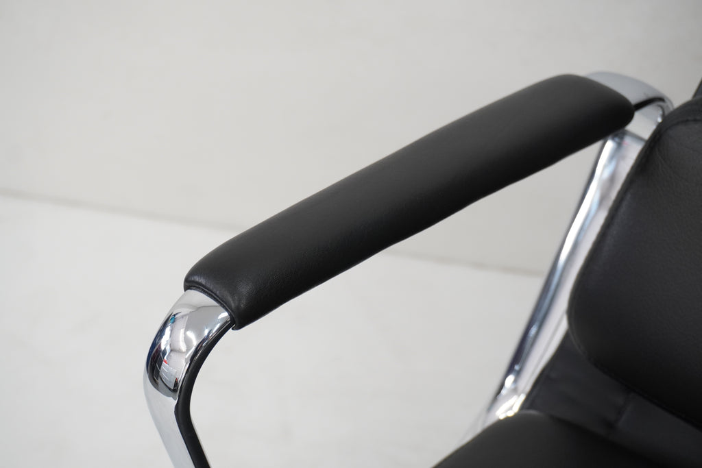 Vitra Eames Soft Pad Lounge Chair EA222