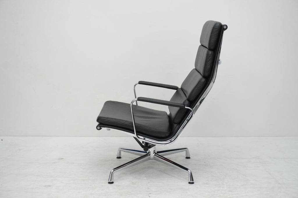 Vitra Eames Soft Pad Lounge Chair EA222