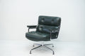 Vitra Eames Lobby Chair ES105 Time Life Chair Leder jade
