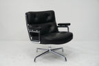 Vitra Eames Lobby Chair ES105 Time Life Chair Leder nero