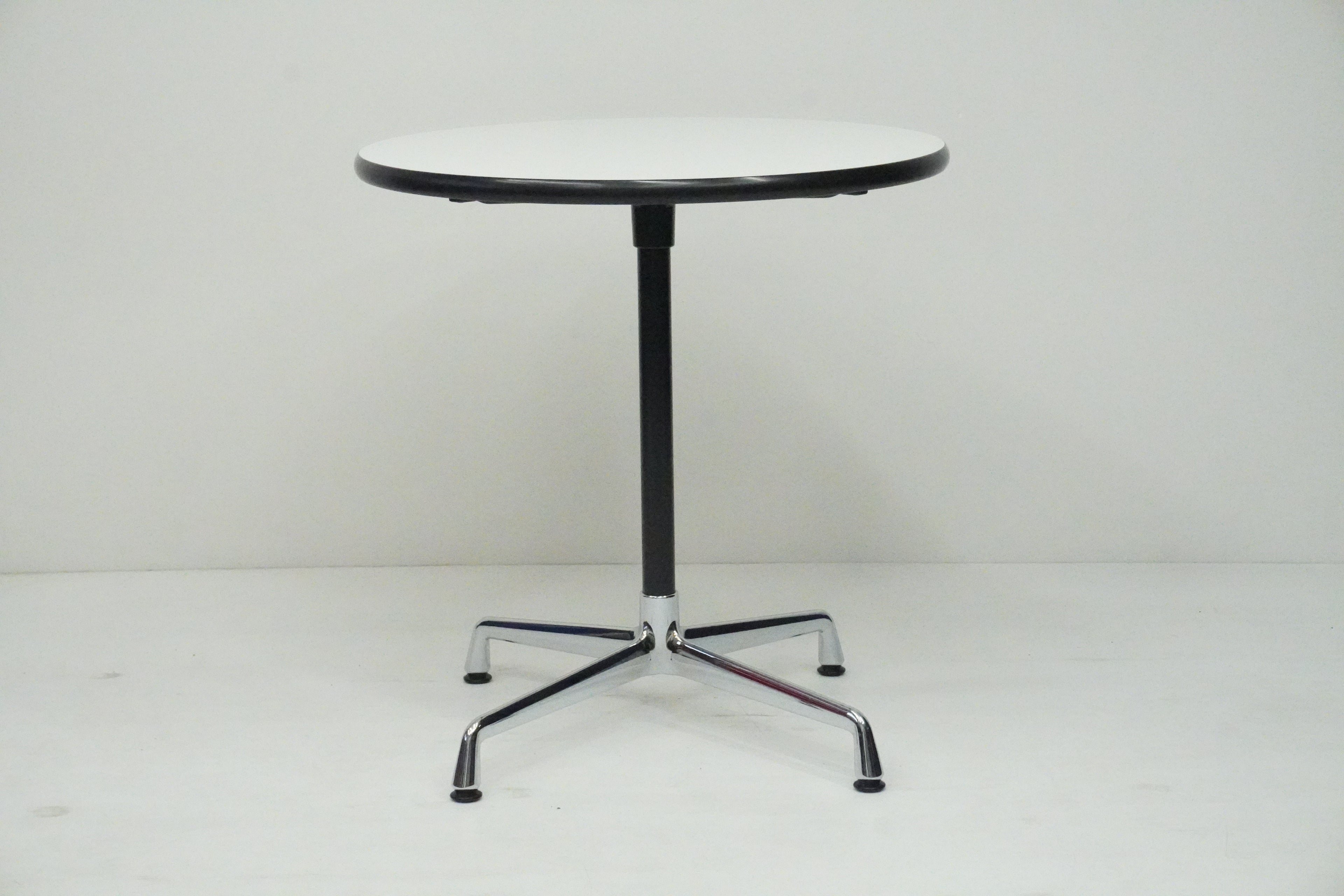 Vitra Eames Contract Bistro Table