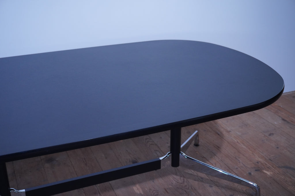 Vitra Eames Segmented Table Linoleum schwarz 185x105 cm