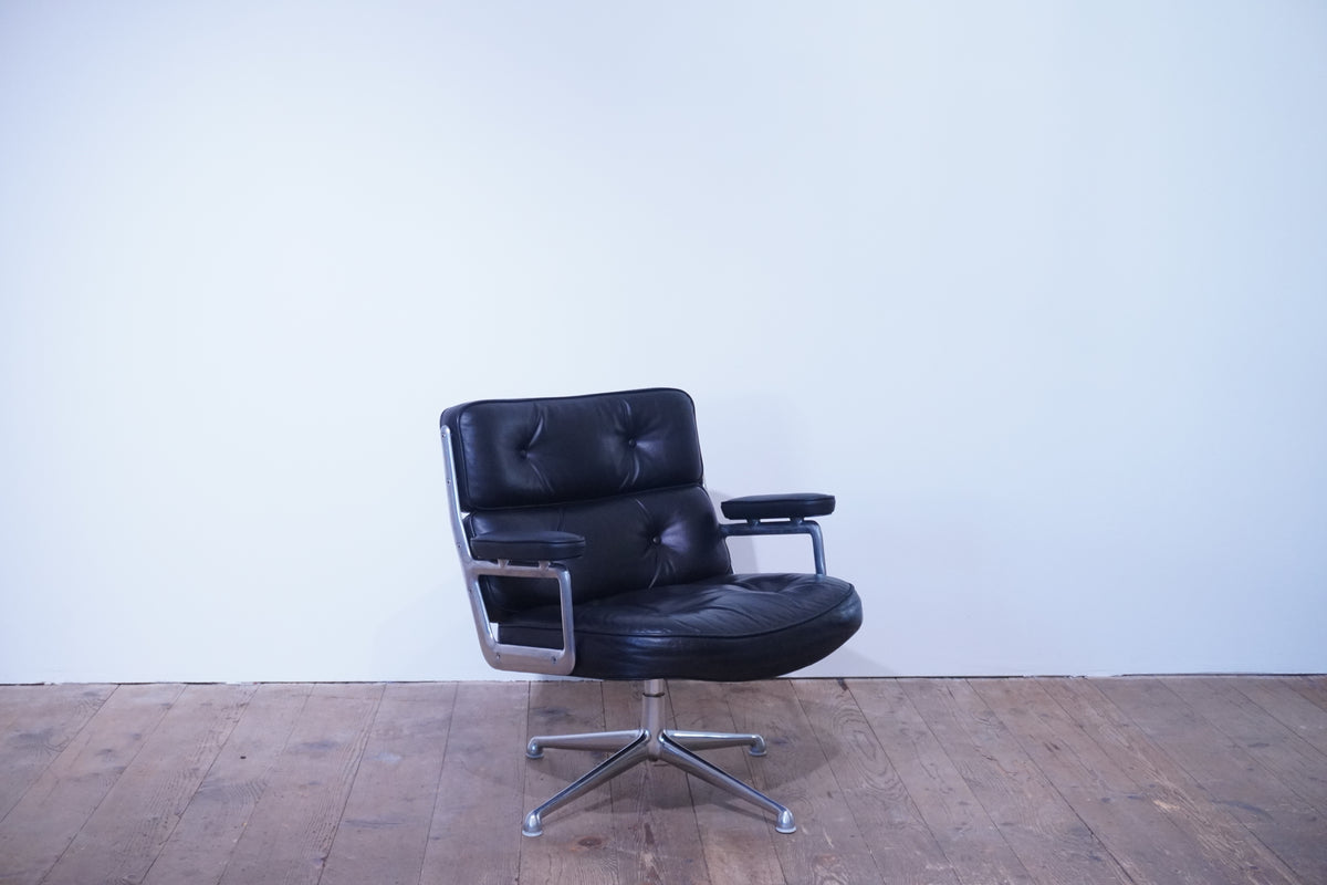 Herman Miller Eames Lobby Chair ES105 2er Set Time Life Chair