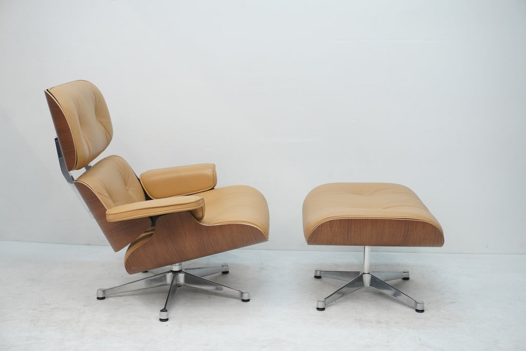 Vitra Eames Lounge Chair neue Masse Leder Cognac Nussbaum