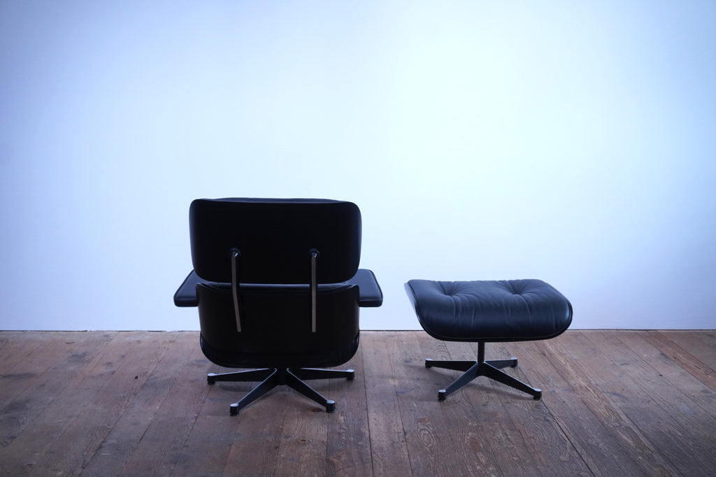 Vitra Eames Lounge Chair neue Masse Leder nero
