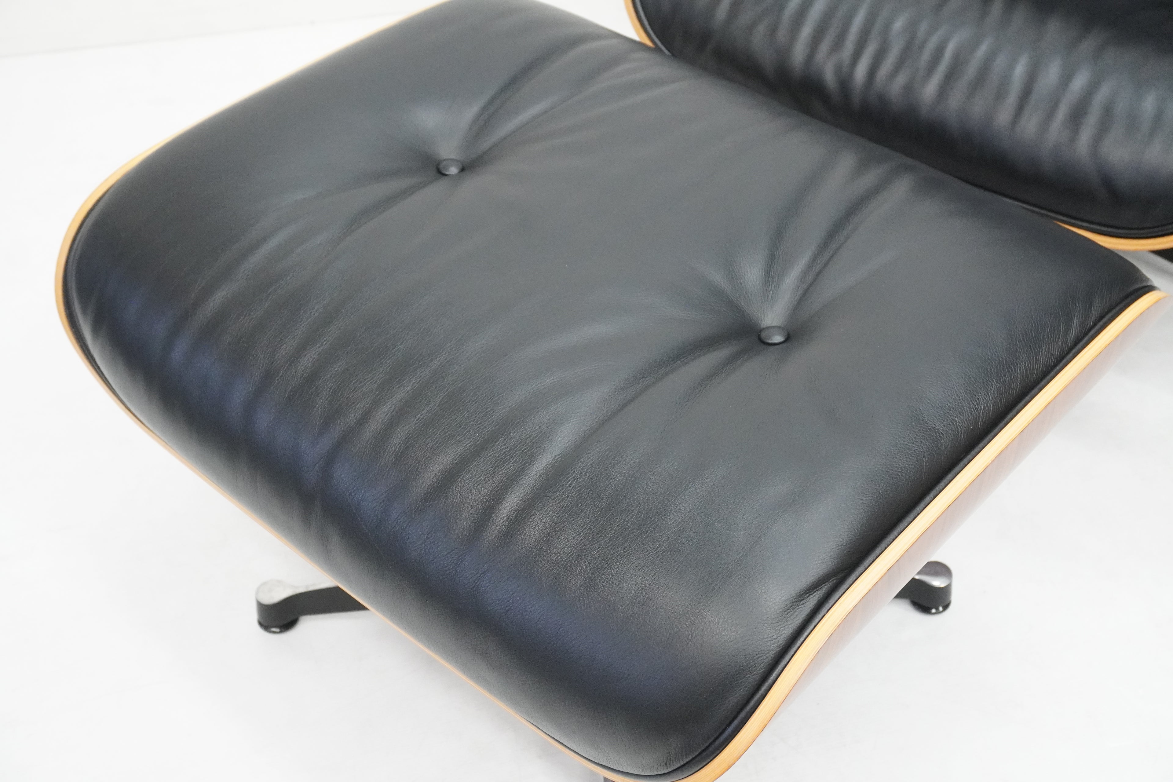Vitra Eames Lounge Chair neue Masse XL