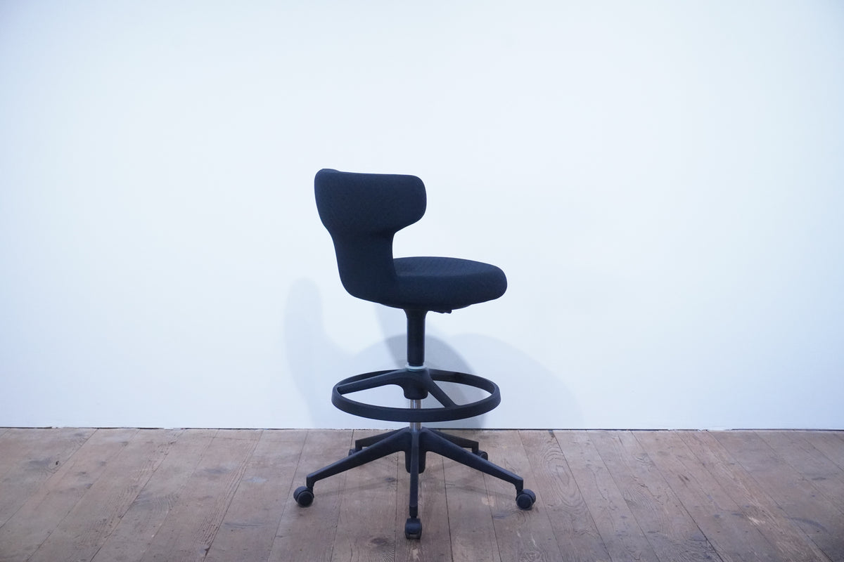 Vitra Pivot High Stool Bürostuhl Counterstuhl Hochstuhl