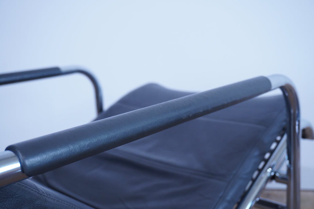 Zanotta Genni Lounge Chair Leder dunkelgrau