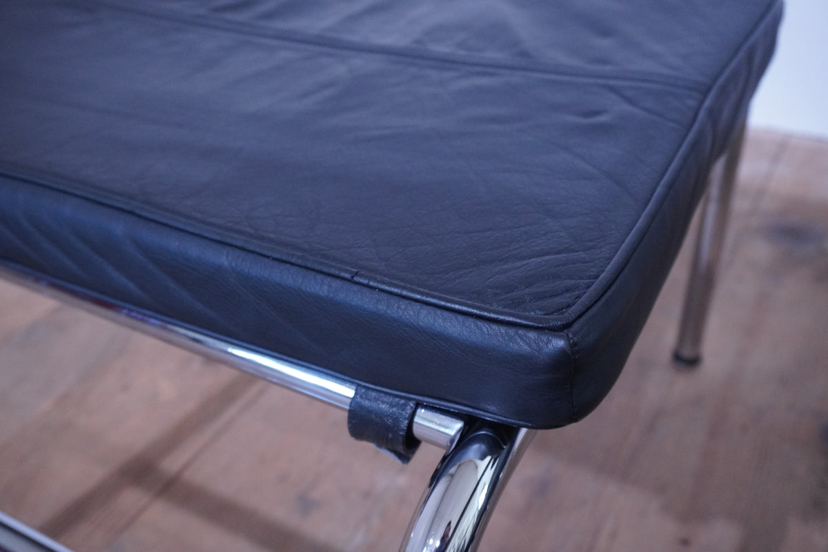 Zanotta Genni Lounge Chair Leder schwarz
